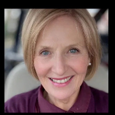 Mrs Carin Dussé