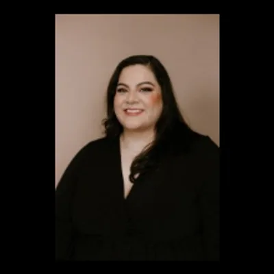 Dr Connie Zollner