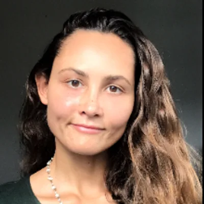 Dr Danielle Eakins
