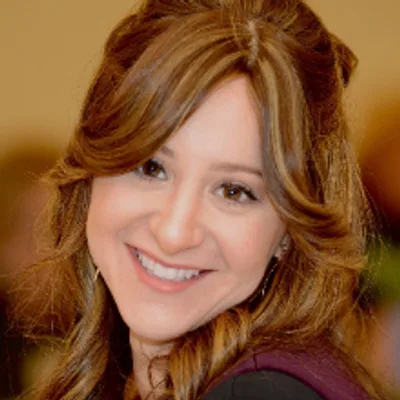Mrs Kayla Adlerstein