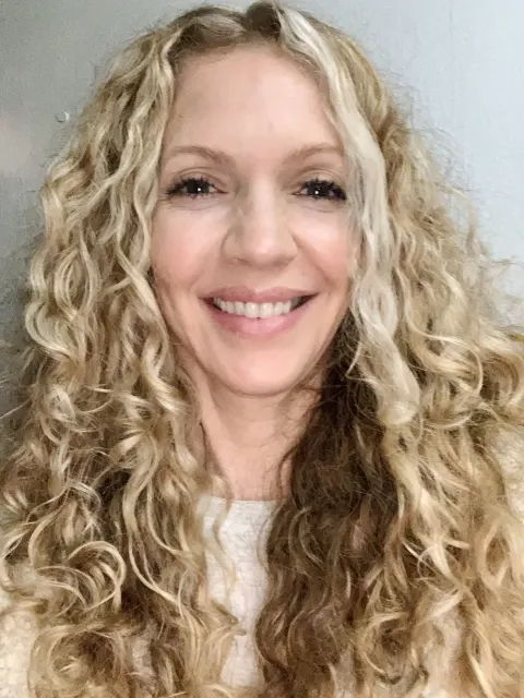 Jenn MacMaster