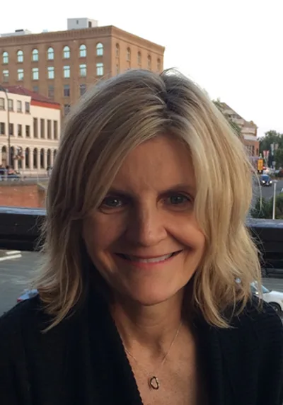 Christine Nelson-Voigt
