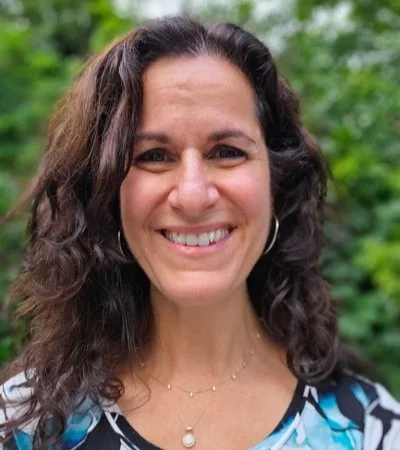 Elana Chasser
